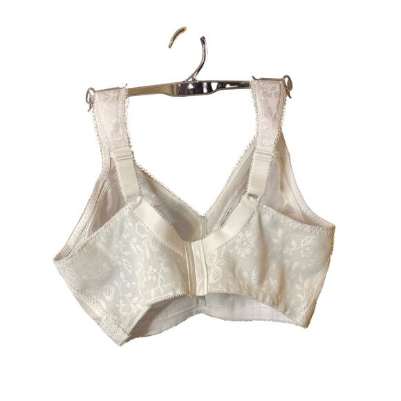 New Playtex 18 Hour Ultimate Shoulder Comfort Wireless Bra 4693 40D White - Picture 2 of 4